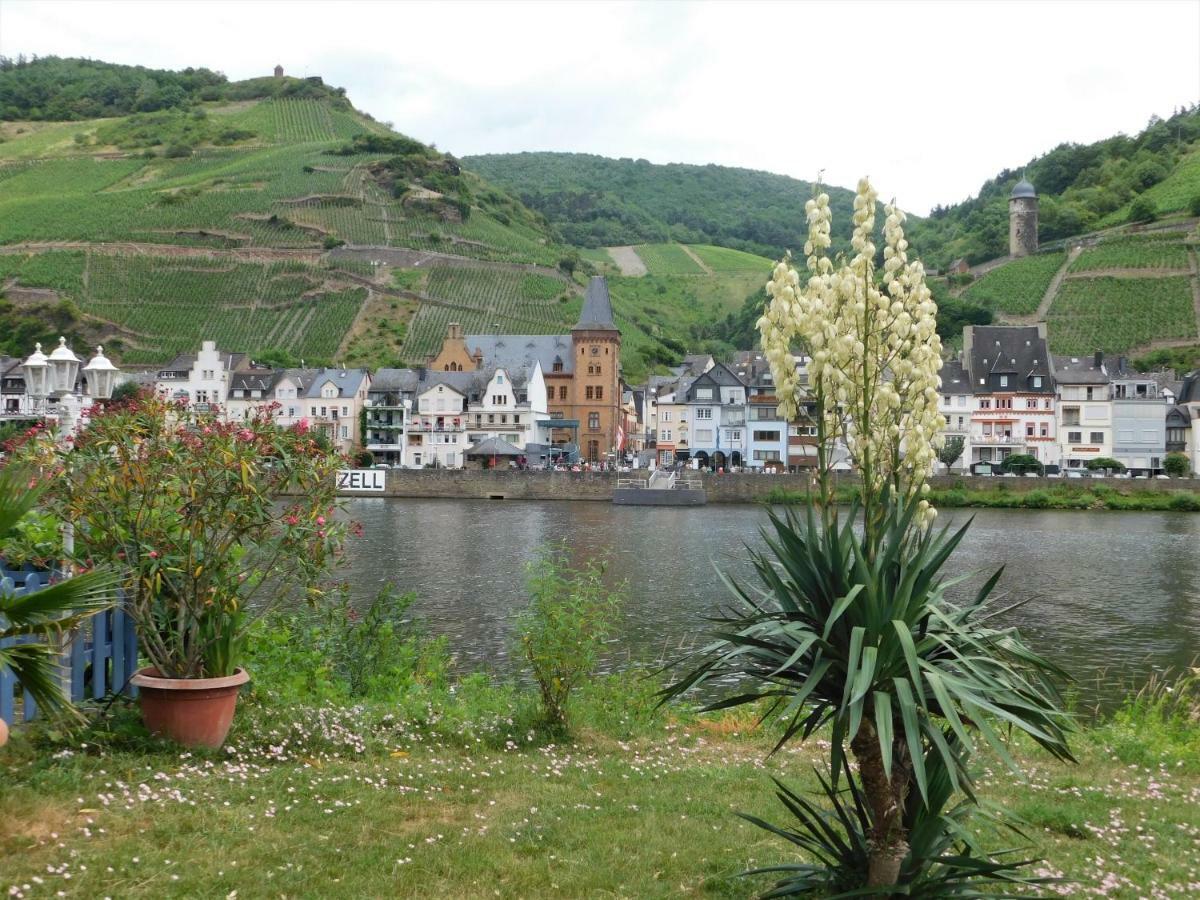 Die Ferienwohnung Lindenhof Zell an der Mosel Zewnętrze zdjęcie