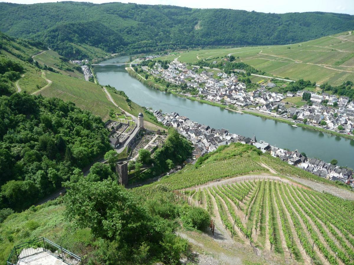 Die Ferienwohnung Lindenhof Zell an der Mosel Zewnętrze zdjęcie